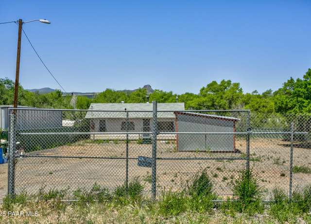 Property at 514 N Washington Ave, Prescott, AZ 86301, 2 beds, 1 bath