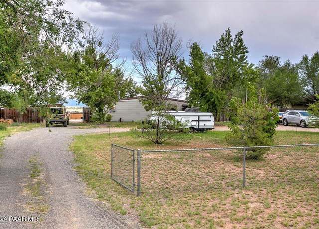 Property at 1219 Prescott Dr, Chino Valley, AZ 86323, 3 beds, 2.5 baths