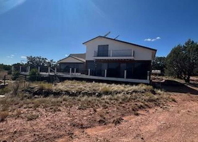 Property at 61744 Jackpot Ranch Rd, Seligman, AZ 86337, 3 beds, 1.5 baths
