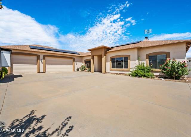 Property at 1850 S Crooked H Trl, Dewey-humboldt, AZ 86327, 4 beds, 3 baths