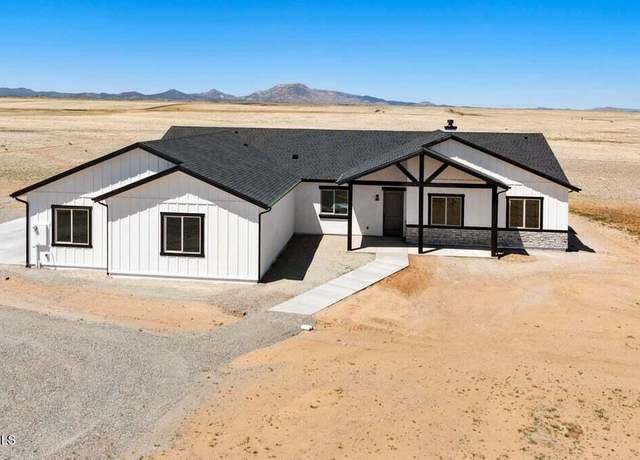 Property at 6510 E Magnolia Dr, Prescott Valley, AZ 86315, 4 beds, 2 baths