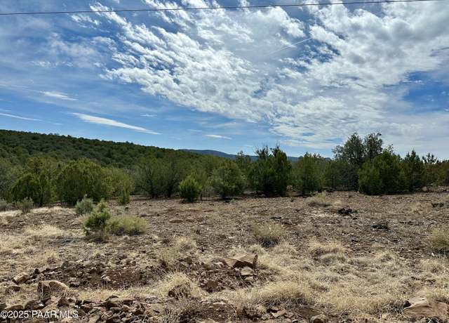 Property at Lot 841 N Critter Gultch, Seligman, AZ 86337