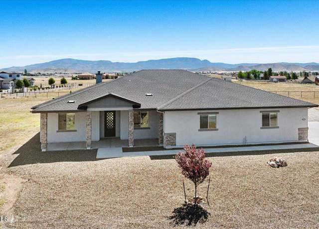 Property at 10685 N Poquito Valley Rd, Prescott Valley, AZ 86315, 3 beds, 2.5 baths