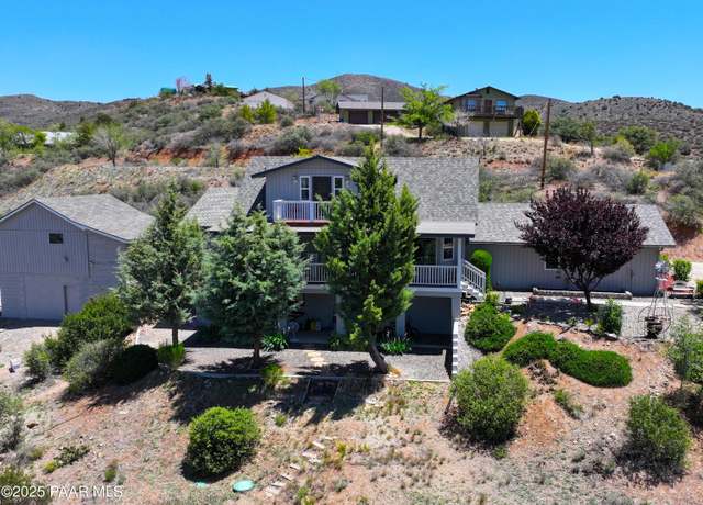 Property at 14600 E Eagle Dr, Dewey-humboldt, AZ 86327, 3 beds, 3.5 baths