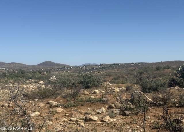 Property at 19669 E Sage Brush Dr, Cordes Lakes, AZ 86333