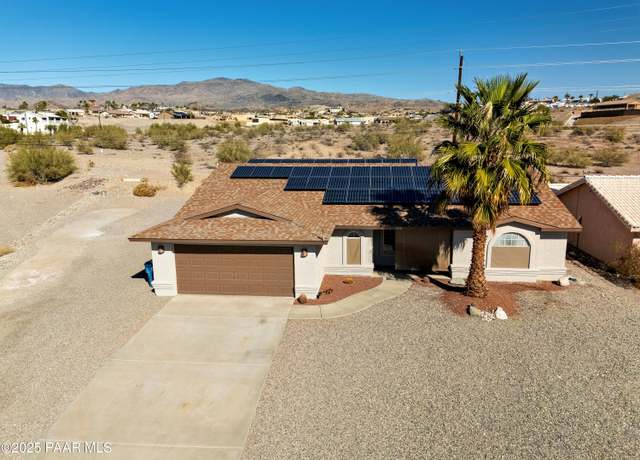 Property at 1548 Mohican Dr, Lake Havasu City, AZ 86406, 3 beds, 2 baths