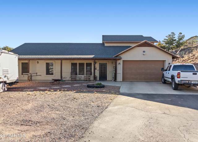 Property at 14790 E Eagle Dr, Dewey-humboldt, AZ 86327, 2 beds, 3 baths