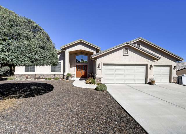 Property at 890 Pinon Oak Dr, Prescott, AZ 86305, 4 beds, 2 baths