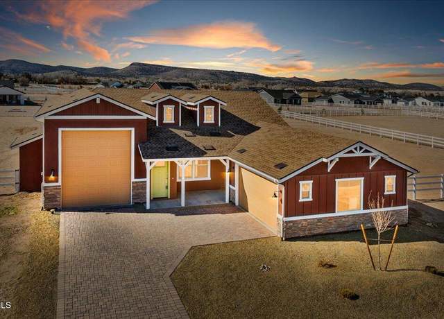 Property at 2740 Dillon Blvd, Chino Valley, AZ 86323, 3 beds, 2.5 baths