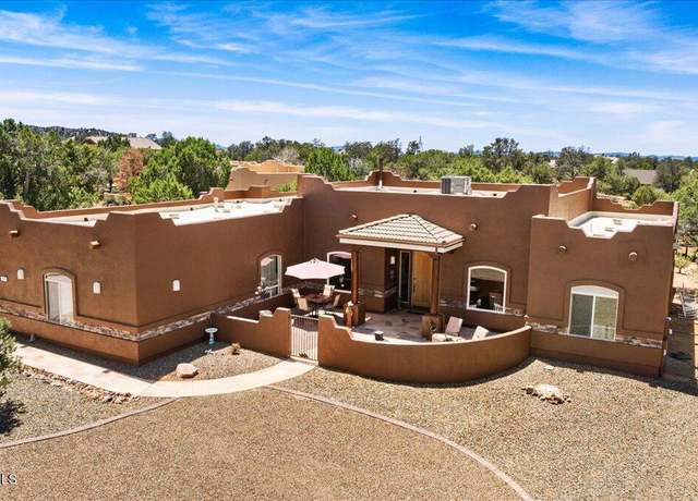 Property at 13170 N Iron Hawk Dr, Prescott, AZ 86305, 3 beds, 2 baths