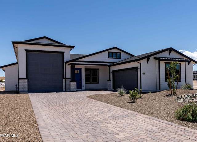 Property at 2535 Dillon Blvd, Chino Valley, AZ 86323, 3 beds, 2.5 baths