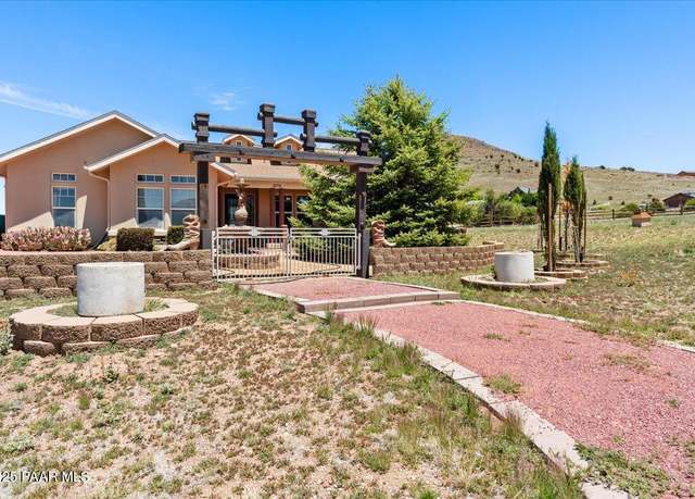 Property at 11711 N Lonely Trail Trl, Prescott, AZ 86305, 3 beds, 2 baths
