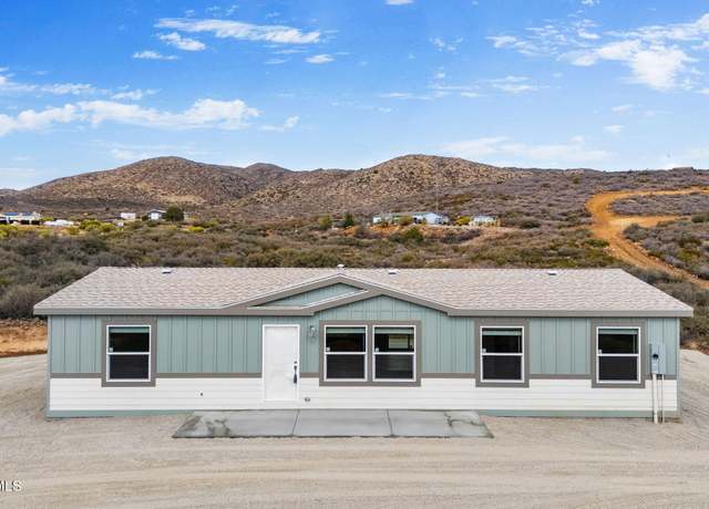Property at 17400 E Roper Way, Dewey-humboldt, AZ 86327, 4 beds, 2 baths