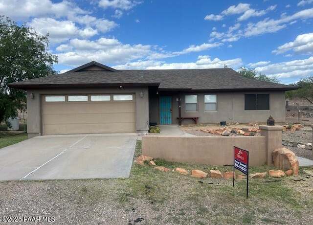 Property at 5575 N Debbie Ln, Rimrock, AZ 86335, 3 beds, 2 baths