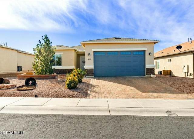 Property at 12917 E Barreto St, Dewey-humboldt, AZ 86327, 3 beds, 2 baths