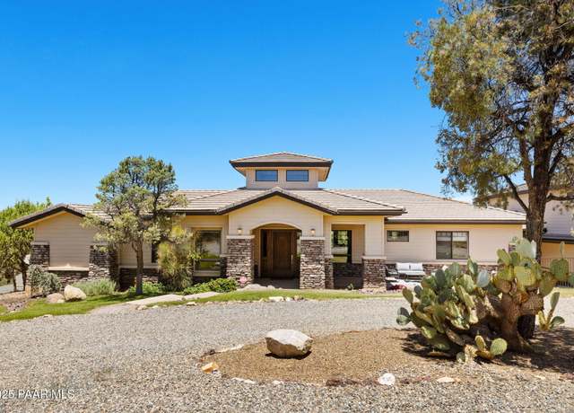 Property at 13175 N Bull Run Rd, Prescott, AZ 86305, 3 beds, 2.5 baths