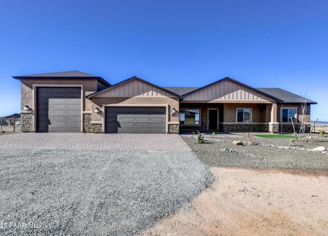 Property at 11772 N Lady Dove Ln, Prescott Valley, AZ 86315, 4 beds, 3 baths