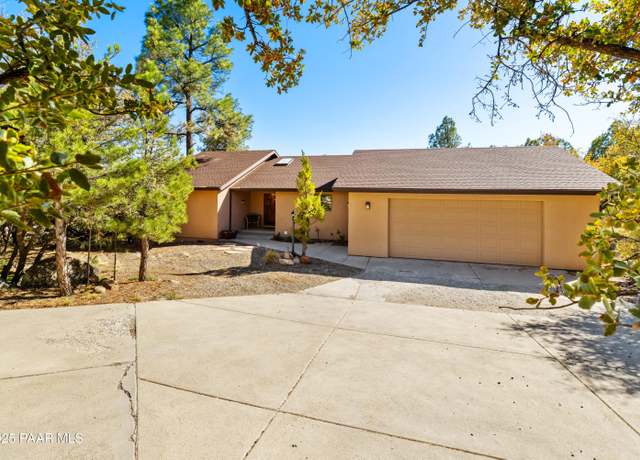 Property at 11 Highland Ter, Prescott, AZ 86305, 4 beds, 3 baths