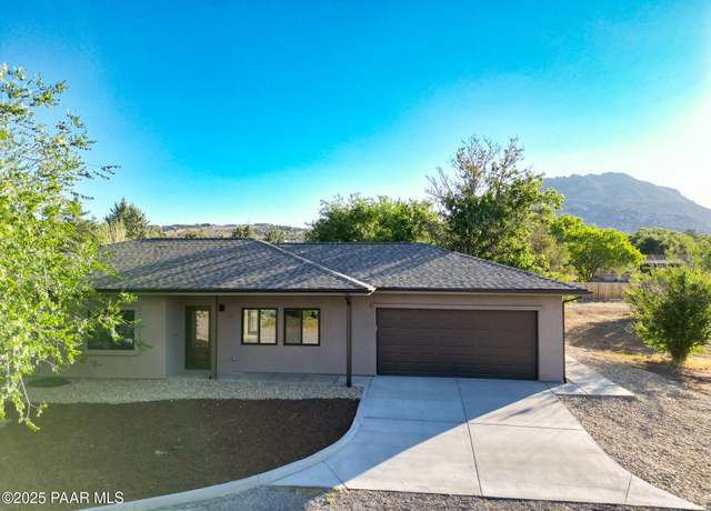 Property at 7010 N Race Track Rd, Prescott, AZ 86305, 3 beds, 2 baths