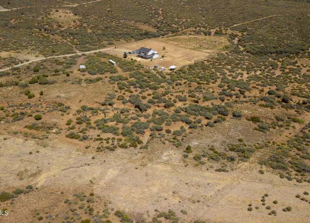 Property at Lot 4 S Thoroughbred Ln, Mayer, AZ 86333