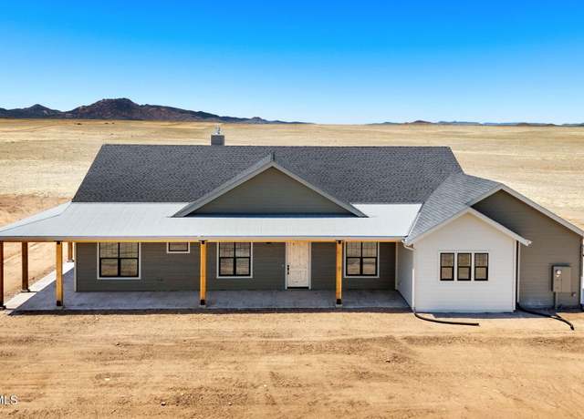 Property at 6002 E Shasta Daisy Ln, Prescott Valley, AZ 86315, 4 beds, 3 baths