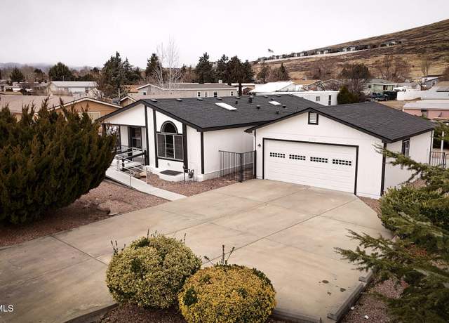 Property at 3170 N Kings Hwy E, Prescott Valley, AZ 86314, 3 beds, 2 baths