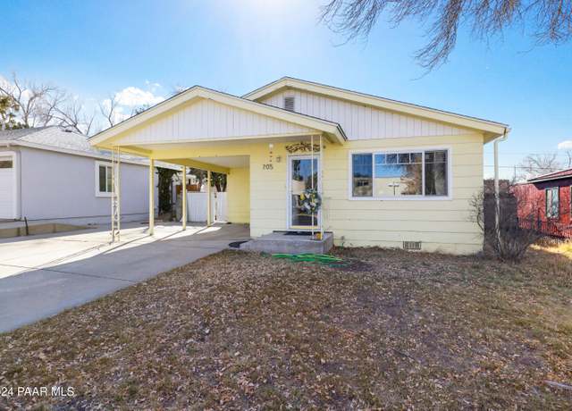 Property at 705 W Rosser St, Prescott, AZ 86301, 5 beds, 3 baths