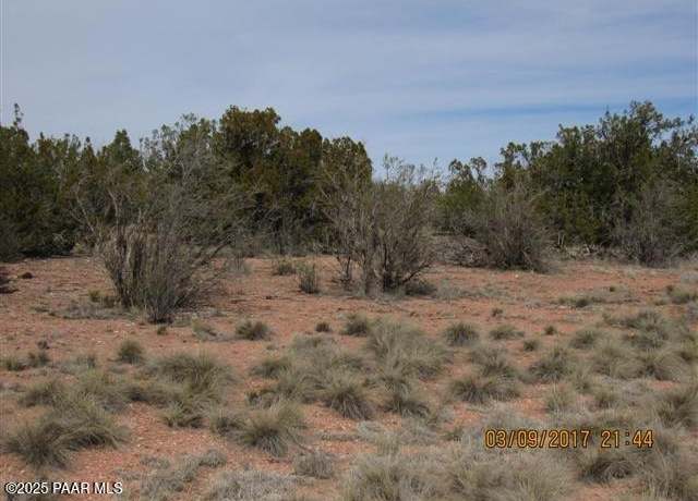 Property at 55899 N Val Vista Rd, Seligman, AZ 86337