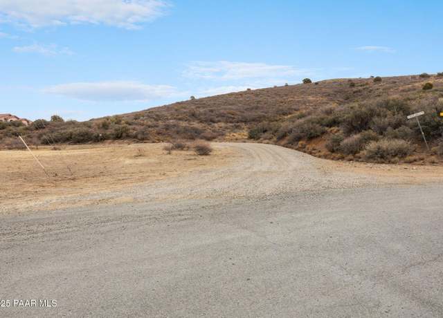 Property at 757 S Apache Knolls Trl, Dewey-humboldt, AZ 86327