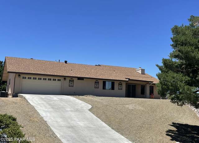 Property at 1086 N Broken Wagon Trl, Dewey-humboldt, AZ 86327, 3 beds, 2.5 baths