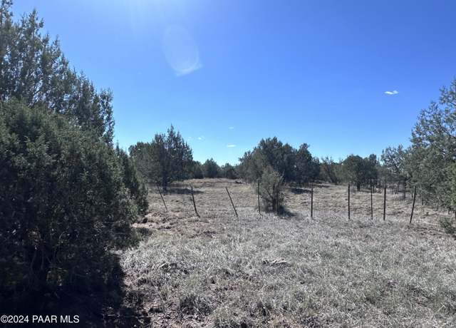 Property at 202 W Hillcrest Dr, Williams, AZ 86046