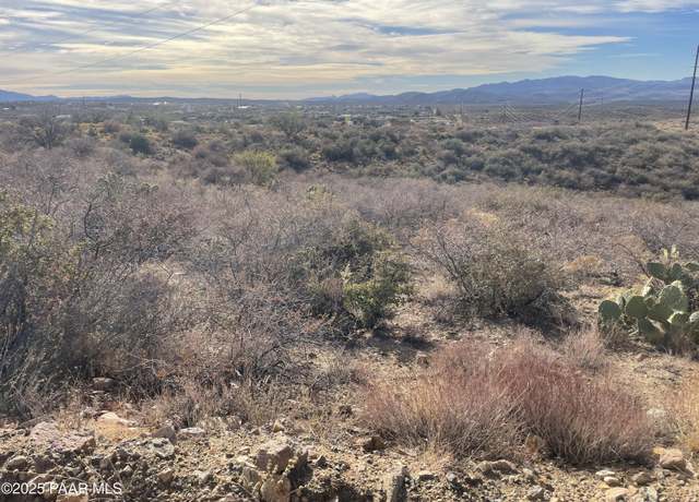 Property at 8470-255 W Webster Rd, Wilhoit, AZ 86332