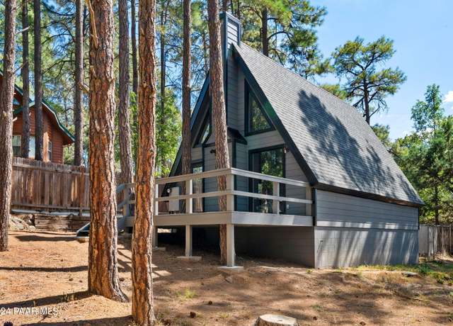 Property at 1101 E Elk Trl, Prescott, AZ 86303, 2 beds, 1.5 baths