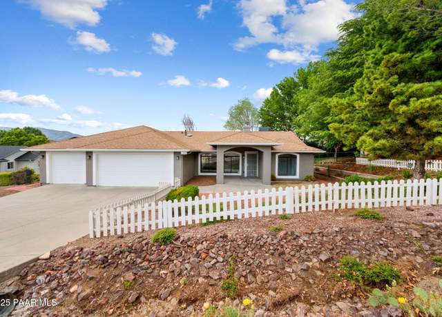Property at 1242 N Oxbow Dr, Dewey-humboldt, AZ 86327, 3 beds, 2 baths