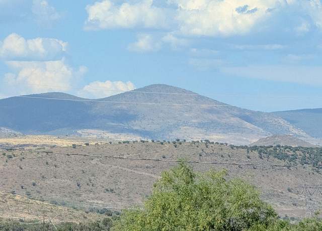 Property at 20652 E Deer Valley Ln, Mayer, AZ 86333