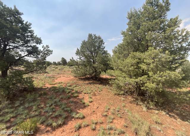 Property at 16 S Kenwood St, Williams, AZ 86046