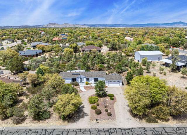 Property at 2560 W Glenshandra Dr, Prescott, AZ 86305, 3 beds, 2 baths