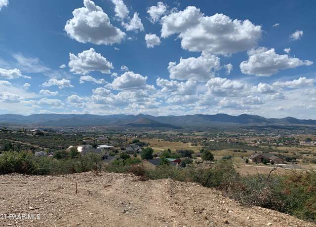 Property at 851 S Apache Knolls Trl, Dewey-humboldt, AZ 86327