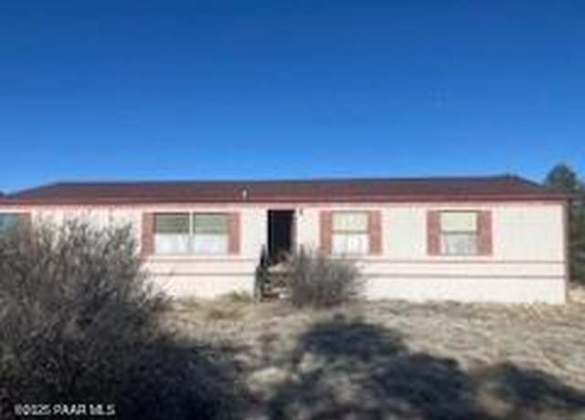 Property at 6635 N Double Tree Rd, Prescott, AZ 86305, 3 beds, 2 baths