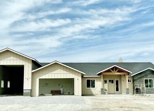 Property at 9794 N Constellation Ct, Prescott Valley, AZ 86315, 4 beds, 3.5 baths