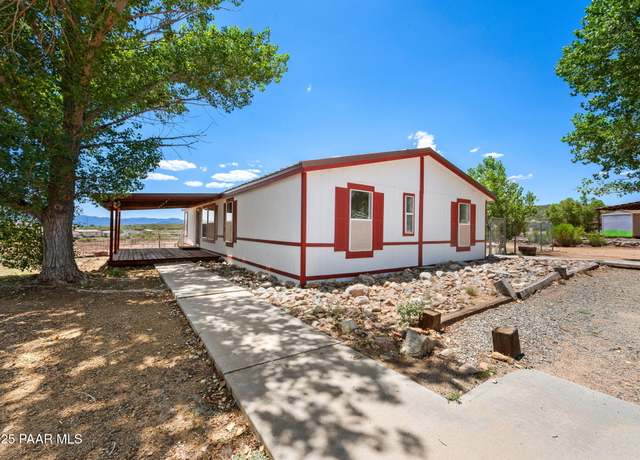 Property at 17320 E Roper Way, Dewey-humboldt, AZ 86327, 4 beds, 2 baths