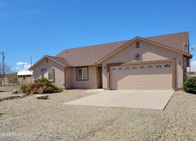 Property at 20558 E Mesa Verde Rd, Mayer, AZ 86333, 3 beds, 2 baths