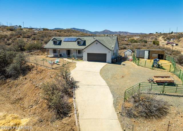 Property at 11805 E Kachina Pl, Dewey-humboldt, AZ 86327, 4 beds, 3 baths