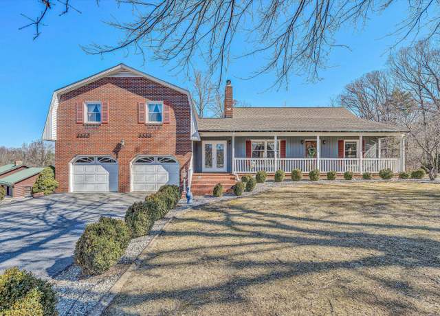 Property at 1808 Grassy Hill Rd, Rocky Mount, VA 24151, 3 beds, 2 baths