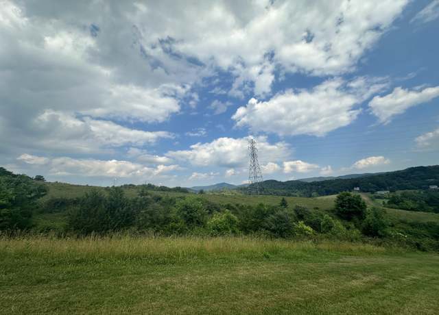 Property at 6290 Sky Ridge Rd, Roanoke, VA 24018