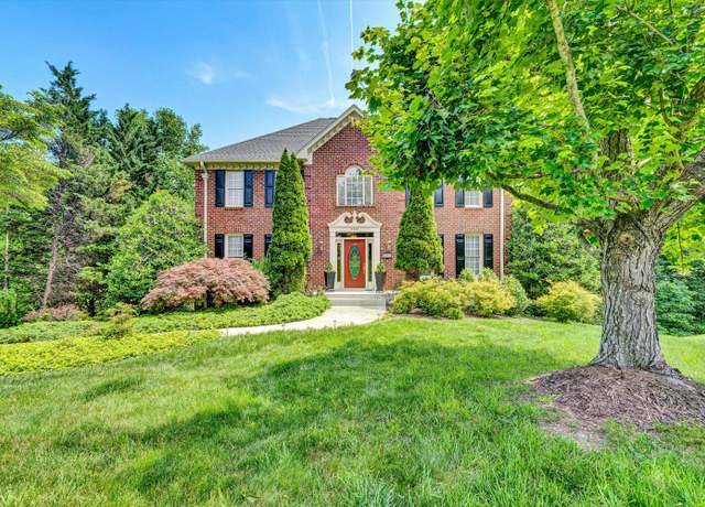 Property at 6355 Juliet Ct, Roanoke, VA 24018, 4 beds, 3 baths