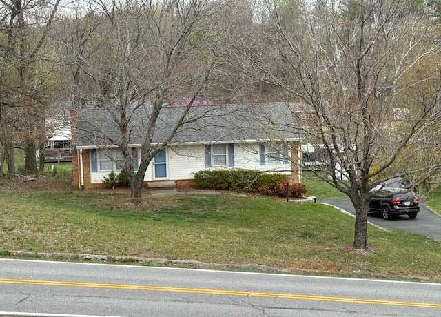 Property at 178 Mountain Pass Rd, Blue Ridge, VA 24064, 3 beds, 2 baths
