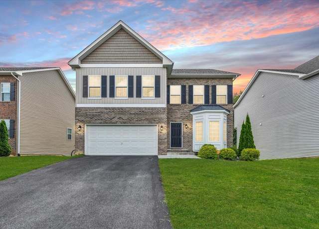Property at 8356 Leighburn Dr, Roanoke, VA 24019, 4 beds, 2.5 baths