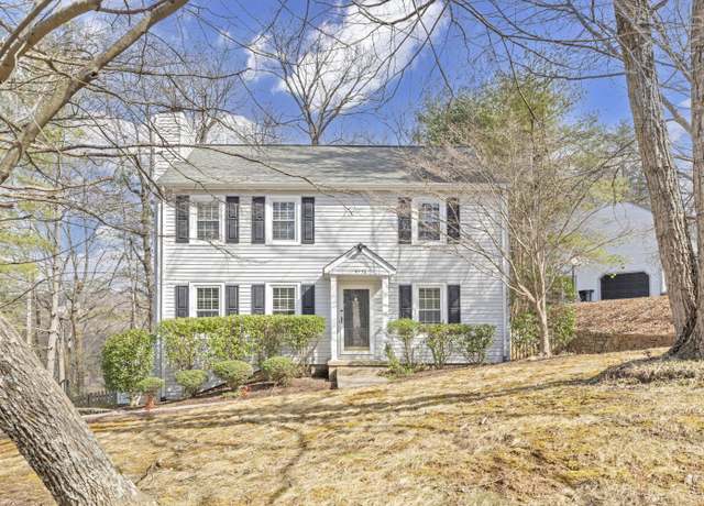 Property at 4736 Whipplewood Dr, Roanoke, VA 24018, 3 beds, 2.5 baths