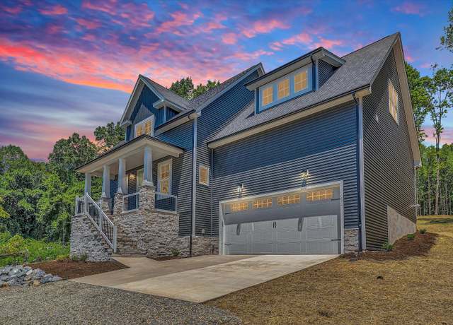 Property at 292 W Glade Trl, Blue Ridge, VA 24064, 4 beds, 2.5 baths